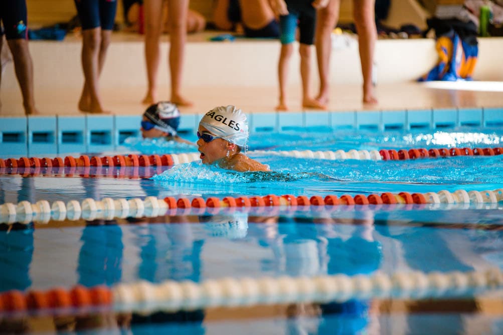 ISZL Primary school student competing in a swimming even