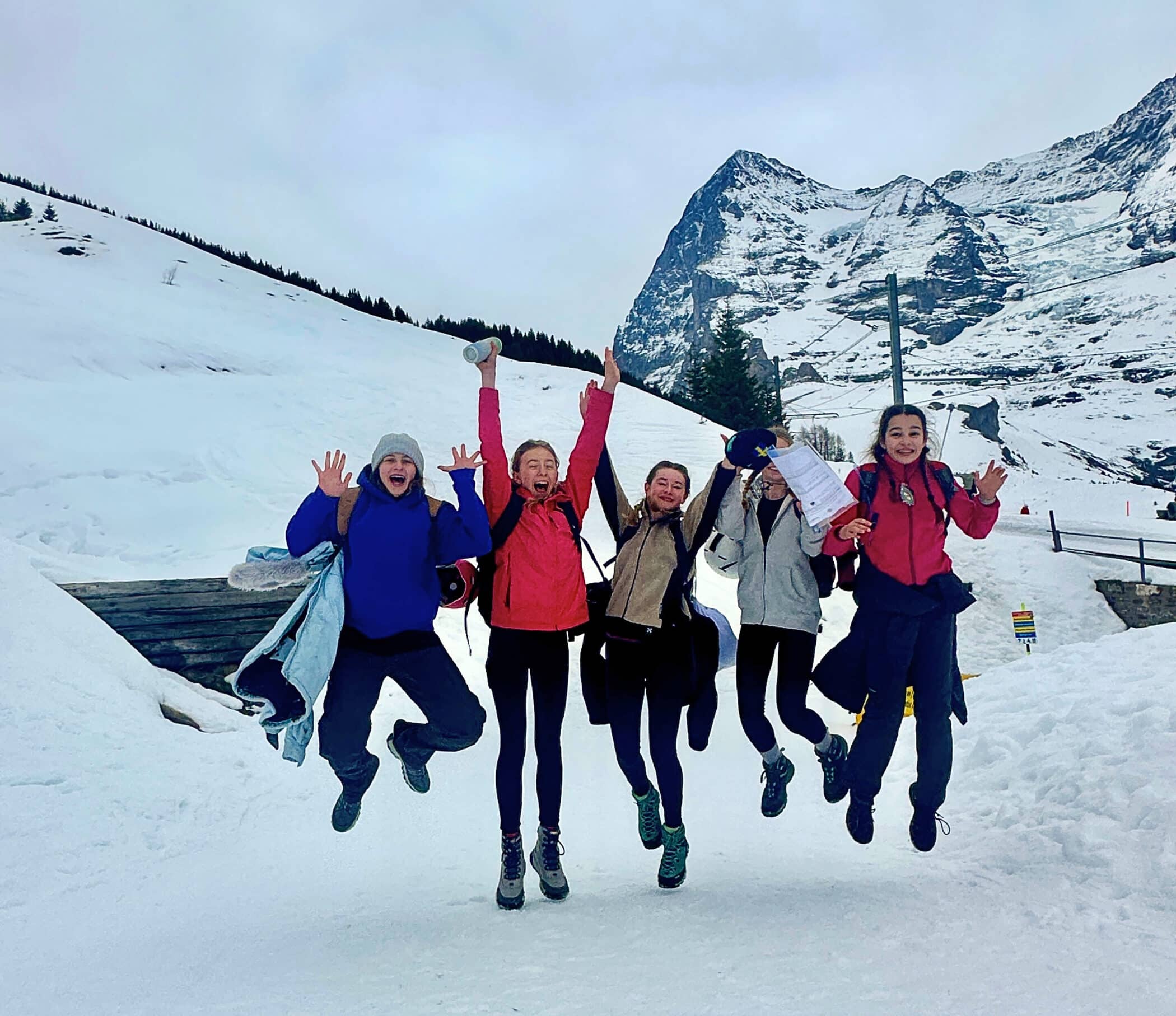 duke of edinburgh students hiking in snow