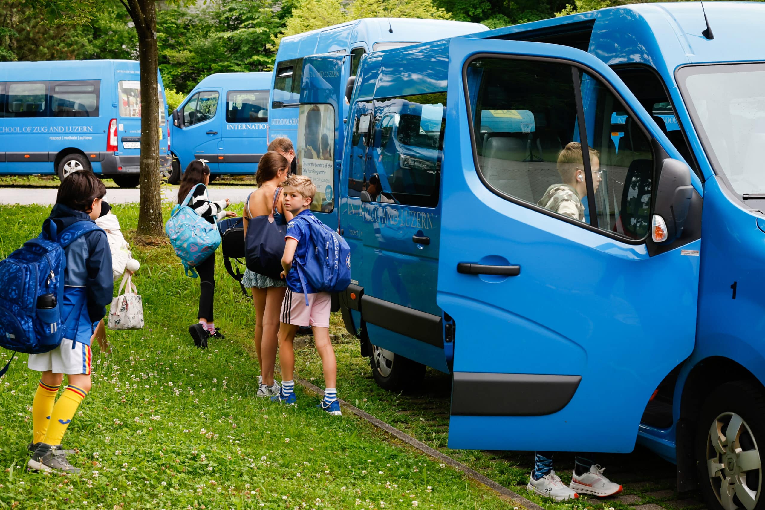 teenagers on the iszl buses